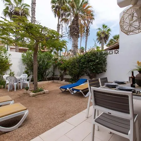 Parque Santiago I 140 - Two Bed On Ground Floor With Wifi Internet Playa de las Americas (Tenerife)