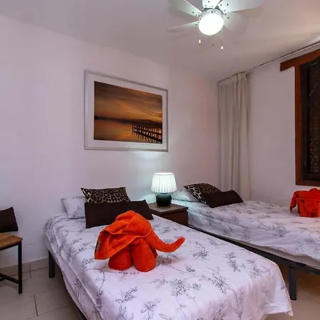 Parque Santiago I 140 - Two Bed On Ground Floor With Wifi Internet *